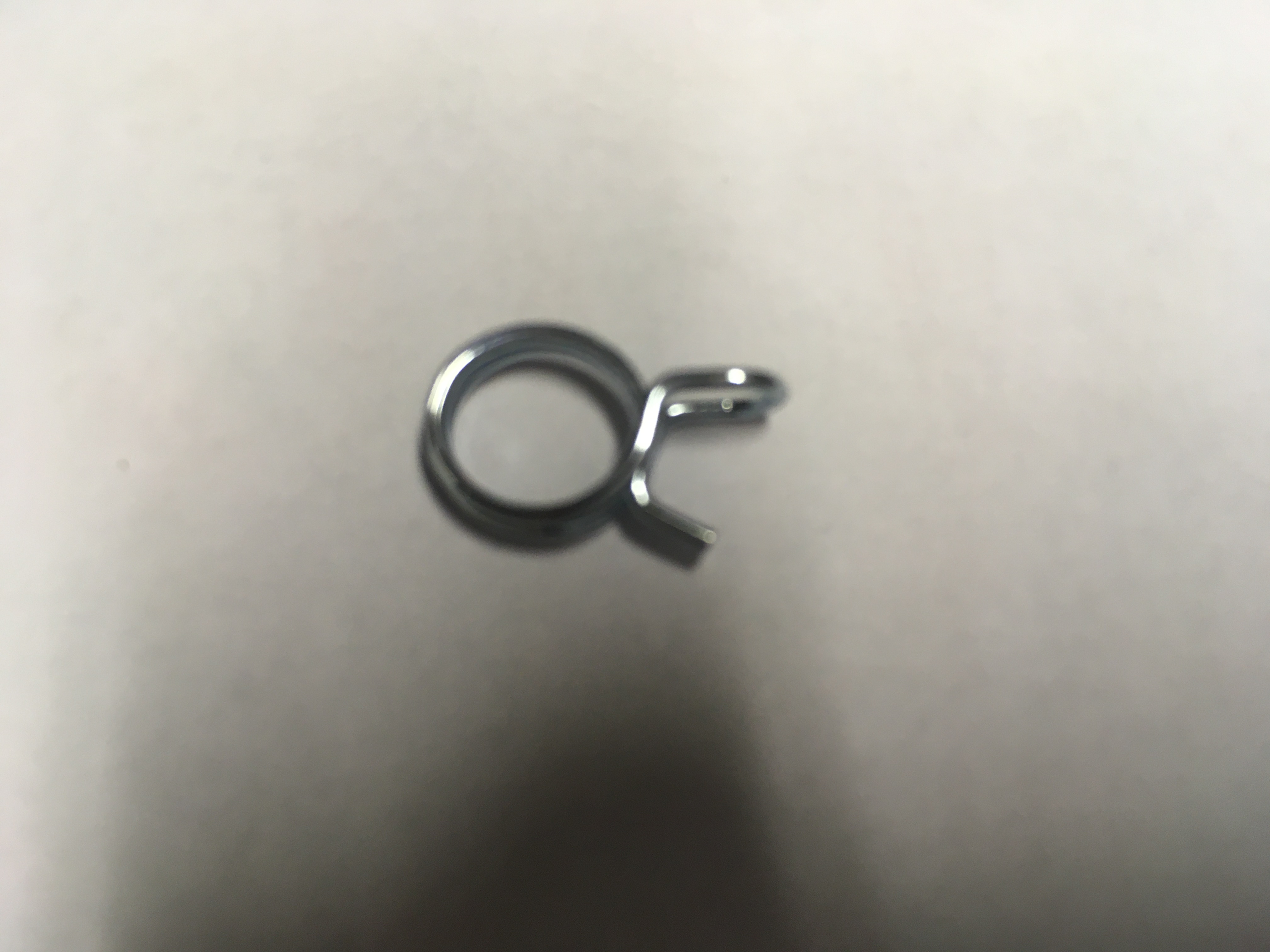 Objímka pal.hadičky drôtená D pre priemer hadičky 8-9mm